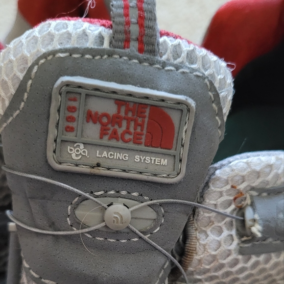 Northface shoes - Picture 2 of 6